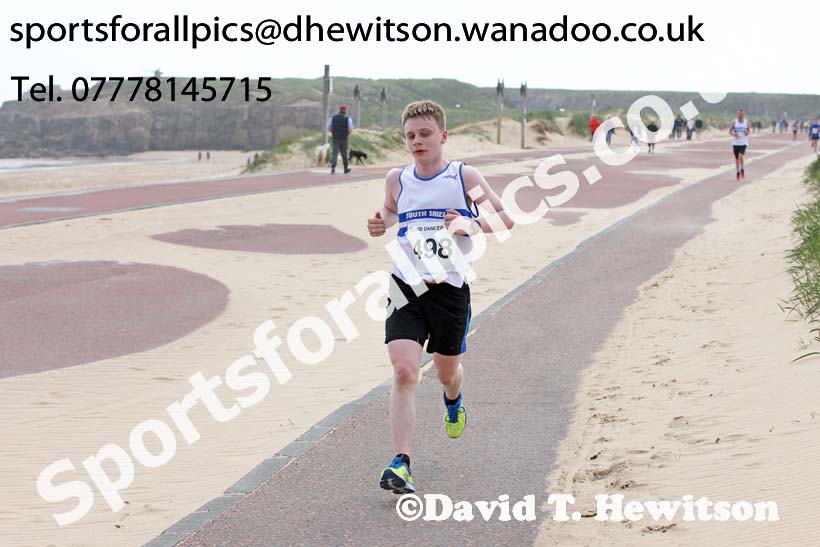 Sand Dancer 10k (approx.), South Shields. Photo: David T. Hewitson/Sports for All Pics